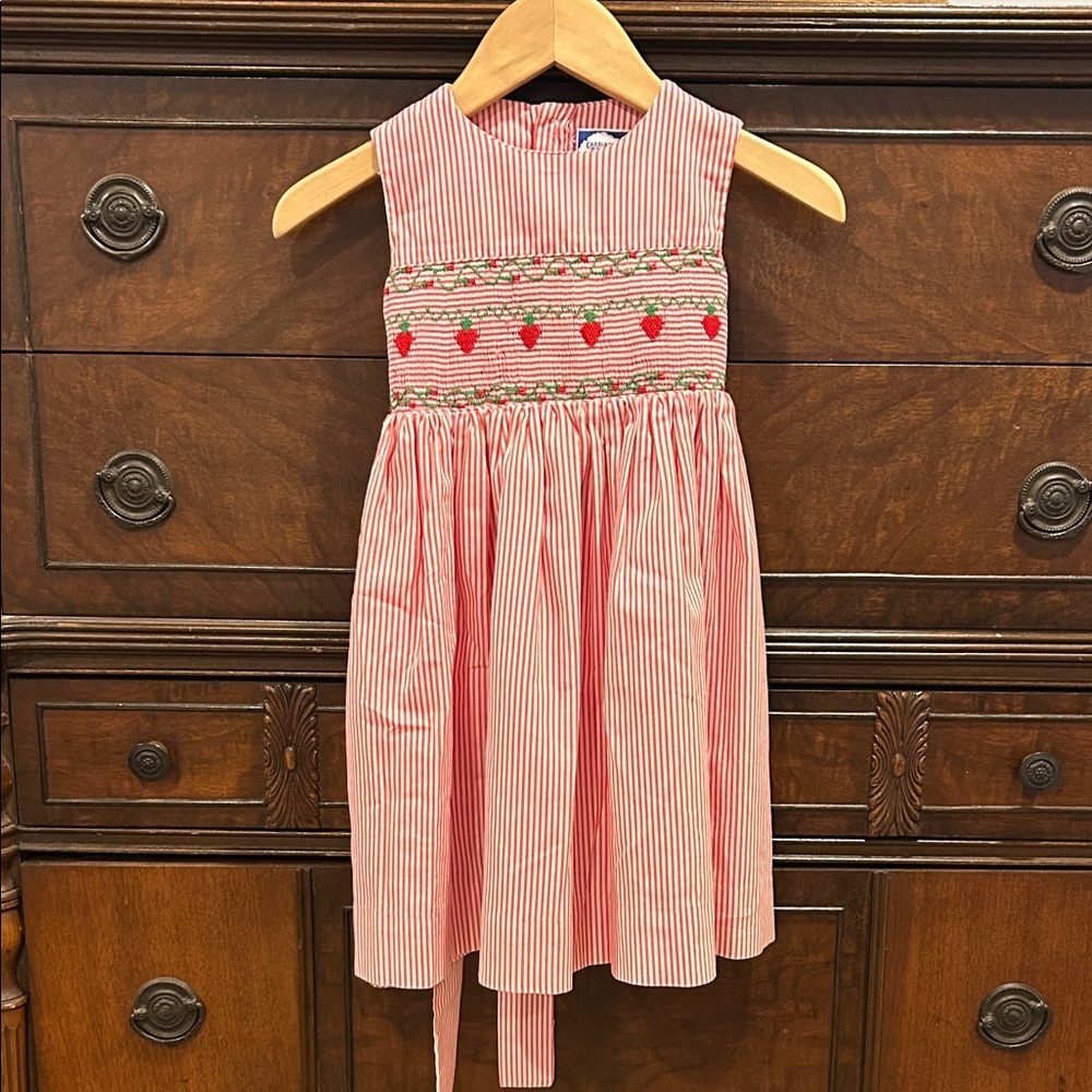 Carriage Boutiques Pinstripe Strawberry Smocked Summer Dress Toddler Size 2